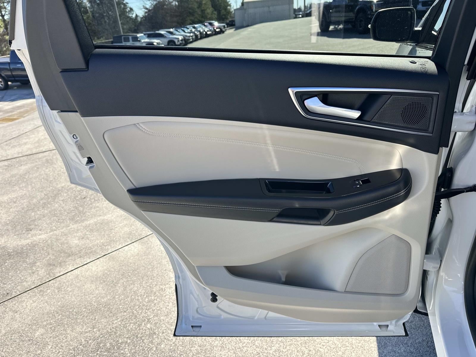 2020 Ford Edge TITANIUM FWD