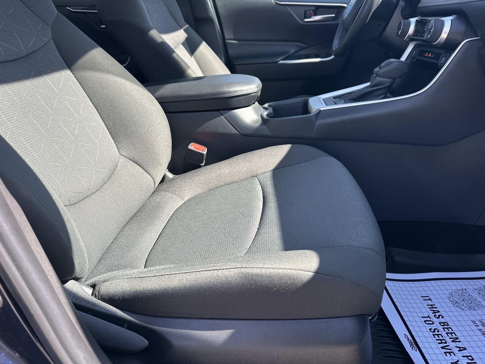 2023 Toyota RAV4 XLE FWD