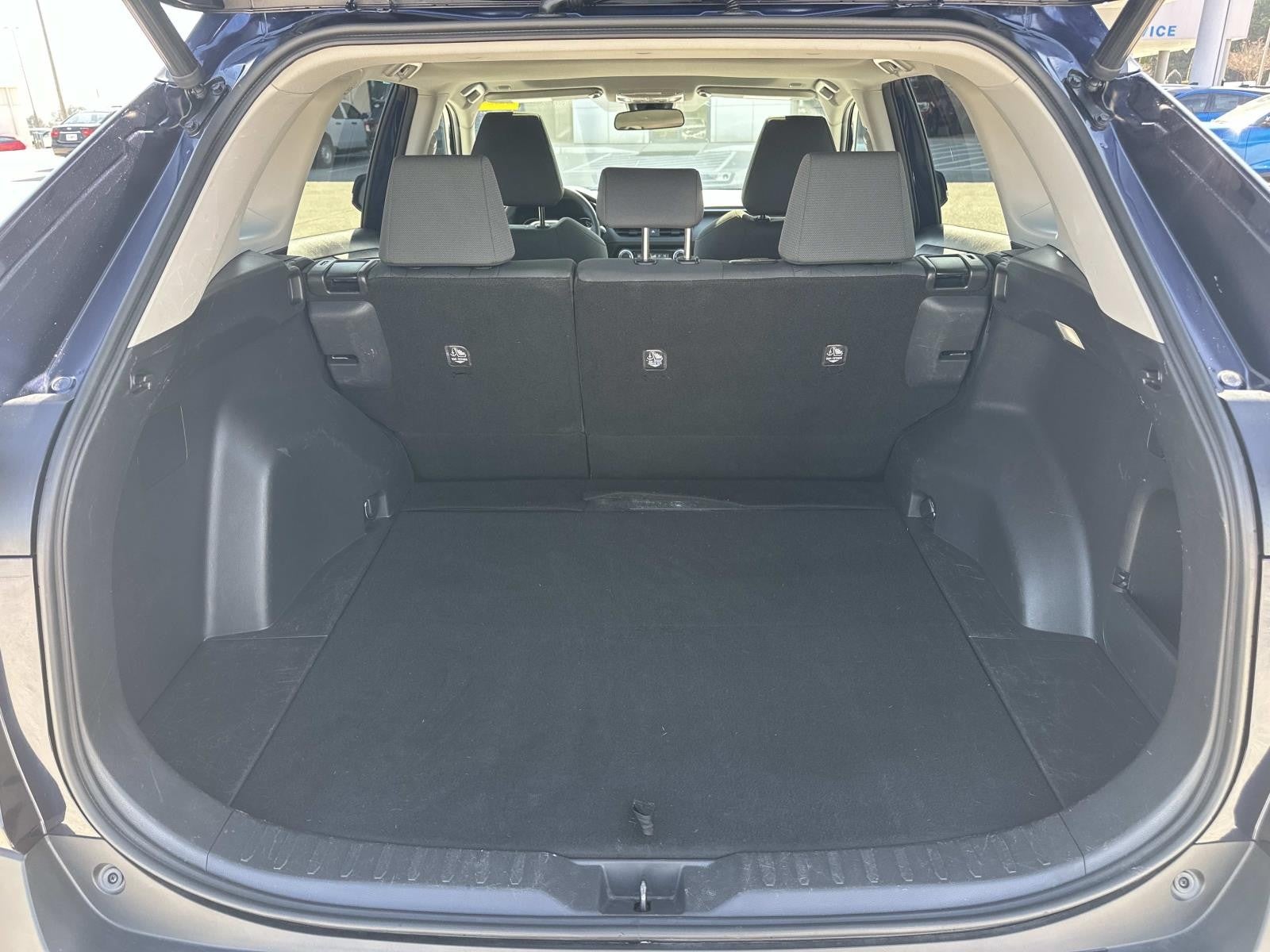 2023 Toyota RAV4 XLE FWD