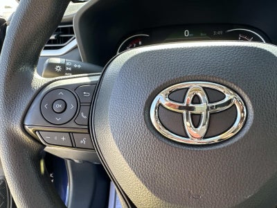 2023 Toyota RAV4 XLE FWD