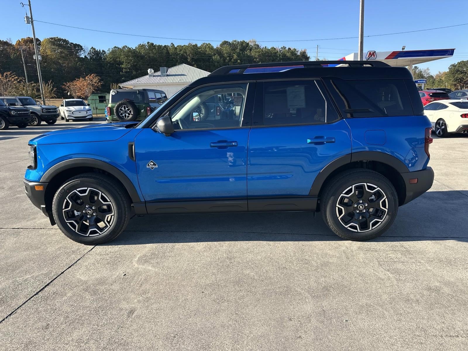 2025 Ford Bronco Sport OUTER BANKS 4X4