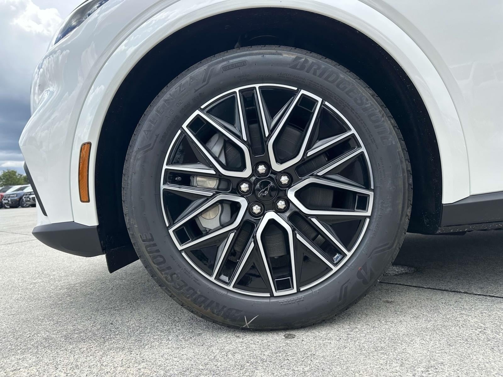 2025 Ford Mustang Mach-E PREMIUM RWD