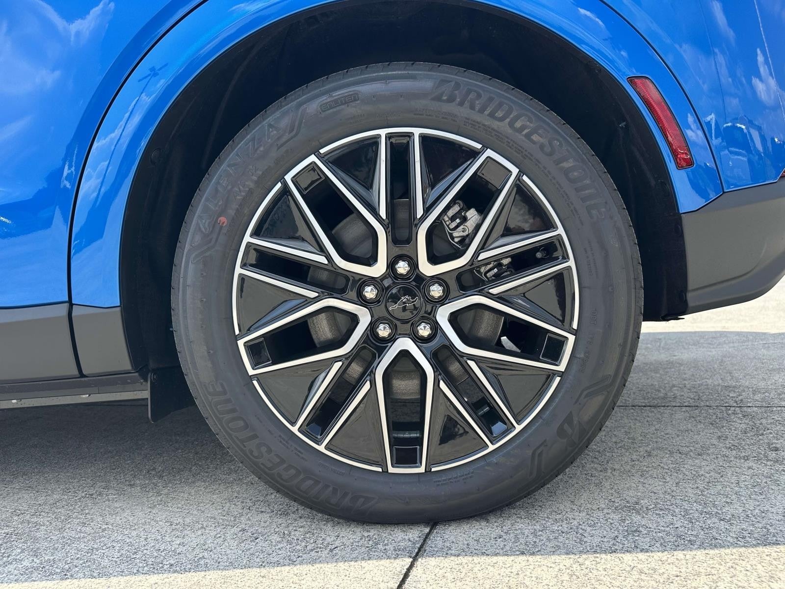 2025 Ford Mustang Mach-E PREMIUM RWD