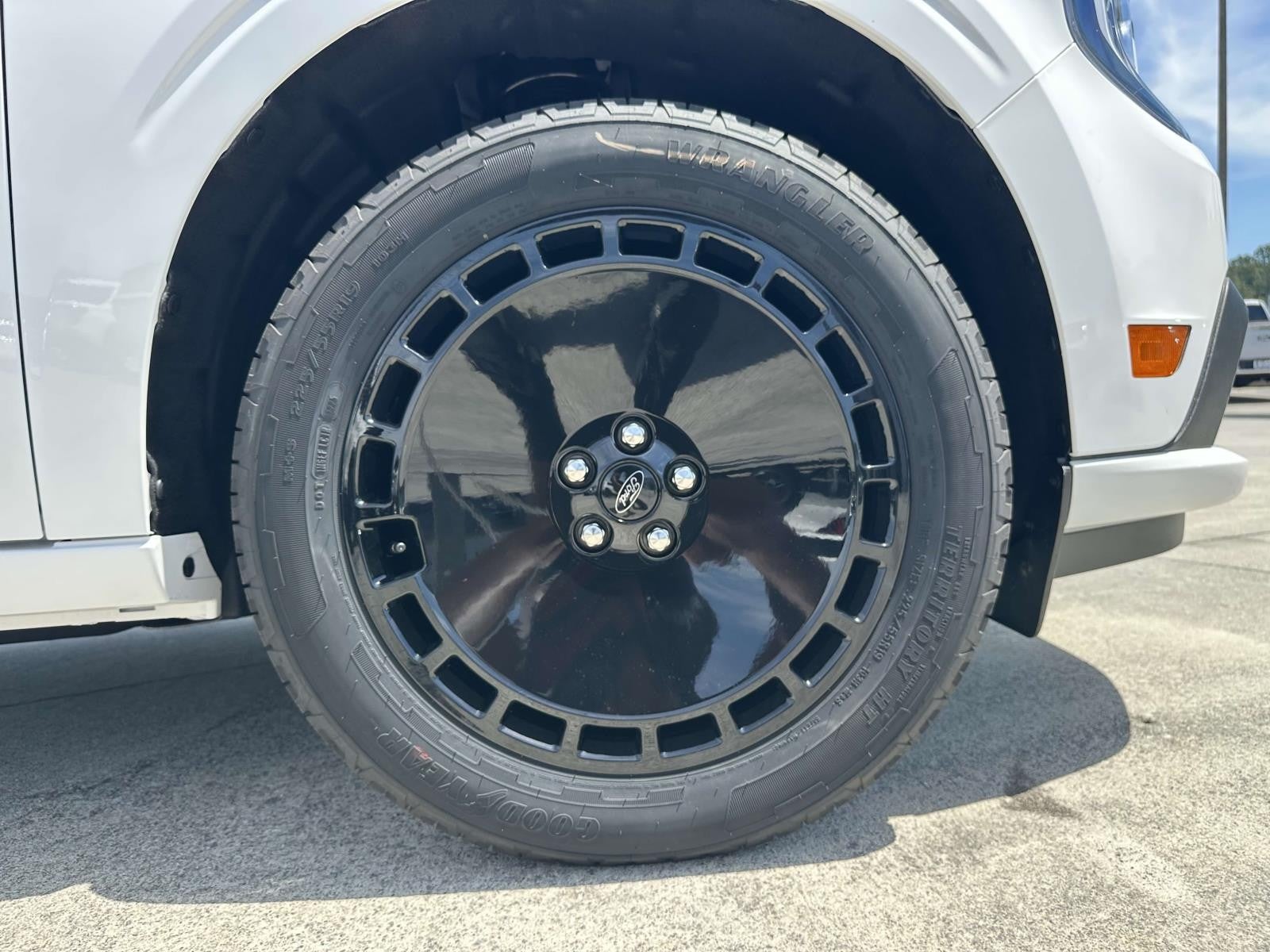 2025 Ford Maverick LOBO STANDARD AWD SUPERCR