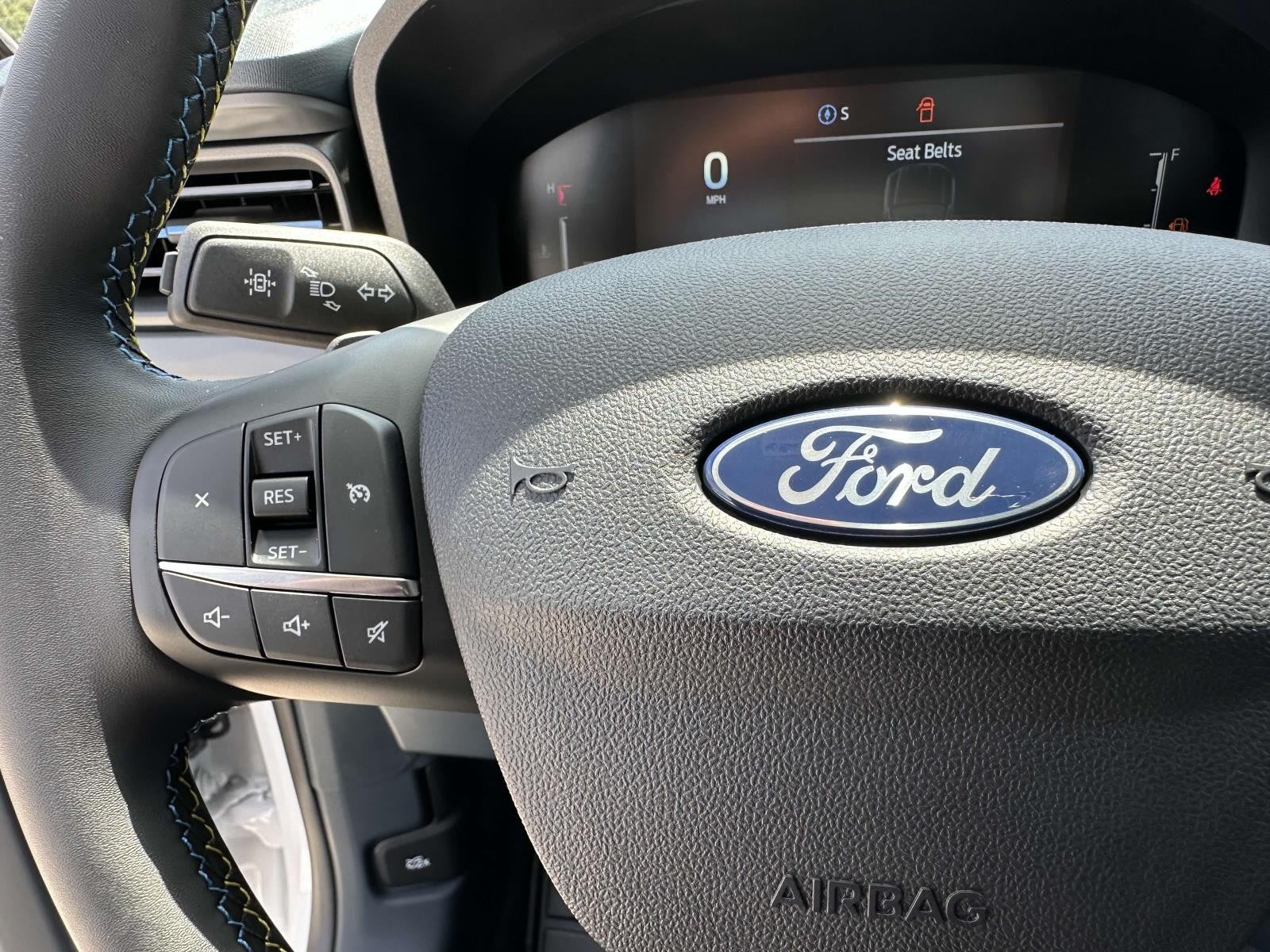 2025 Ford Maverick LOBO STANDARD AWD SUPERCR