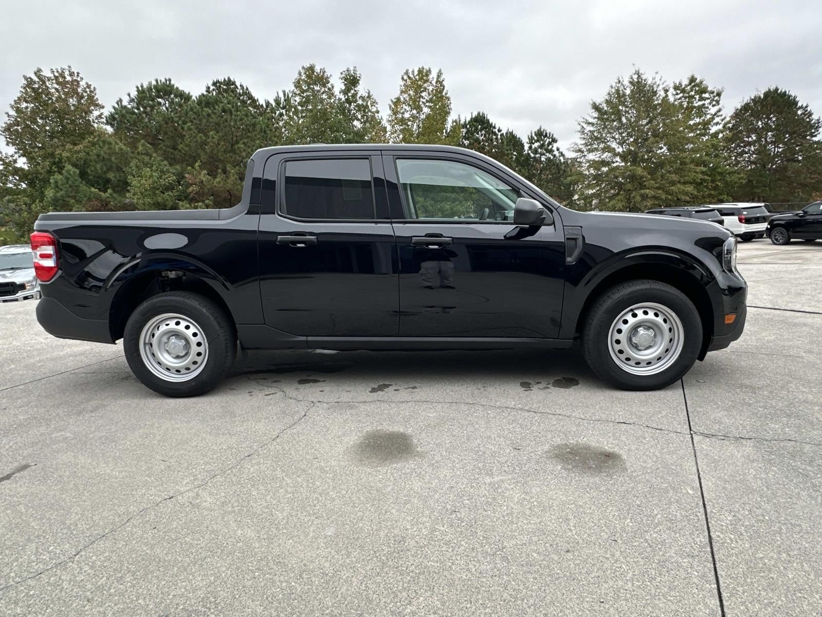 2025 Ford Maverick XL FWD SUPERCREW