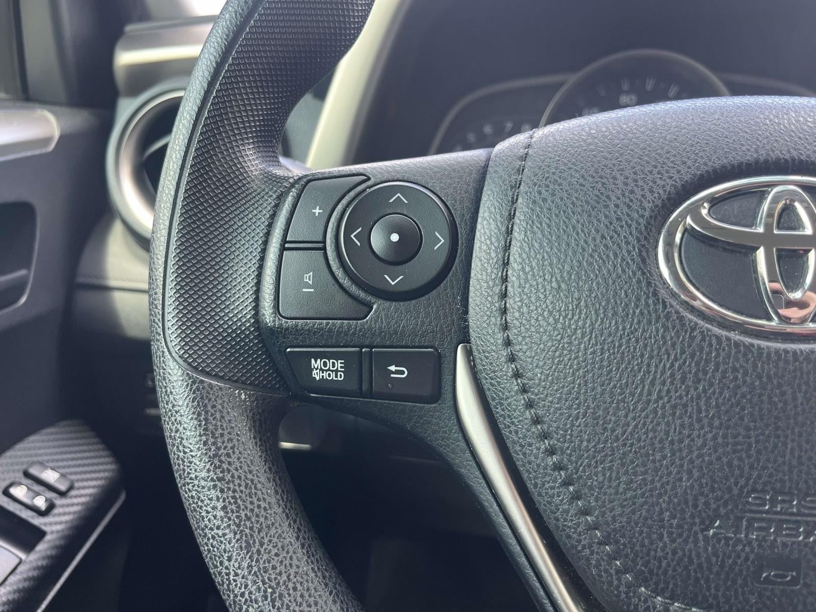 2015 Toyota RAV4 FWD 4DR LE